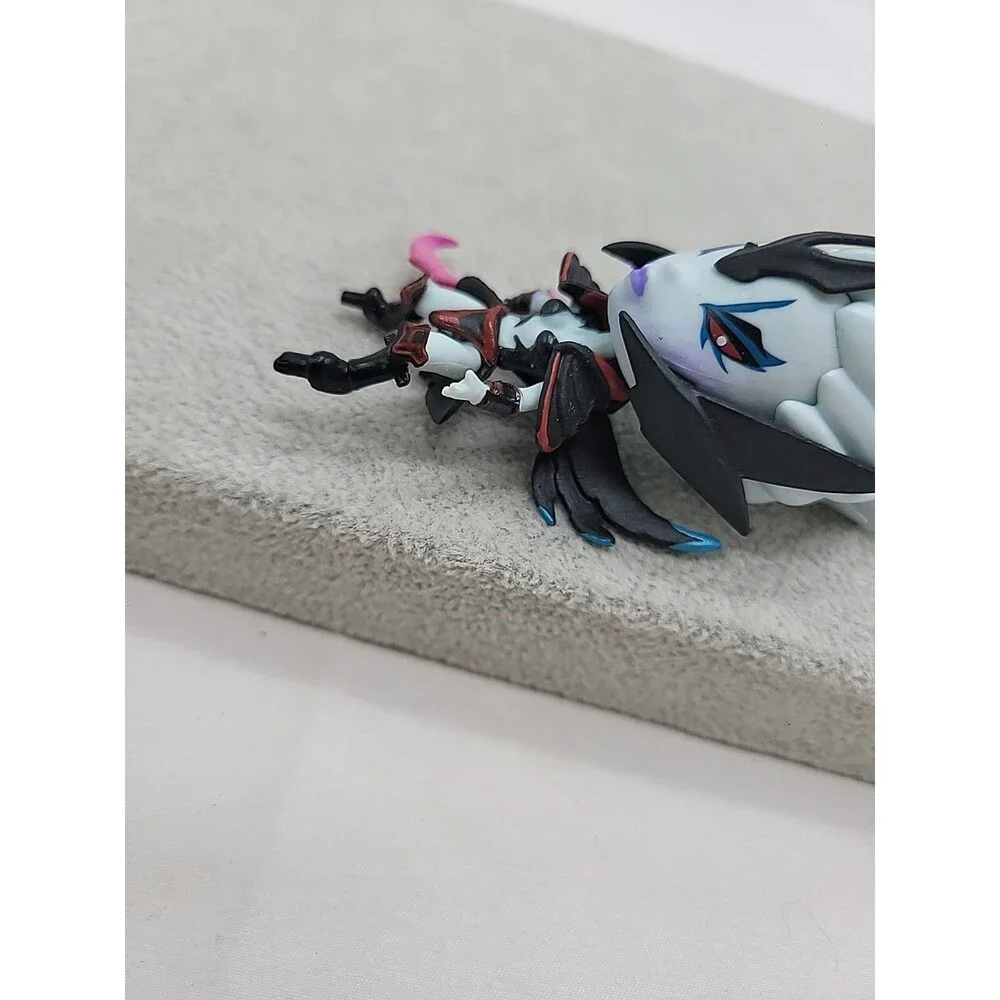 KENMA DOTA 2 Silkwood The Vengeful Spirit Action Figure 3